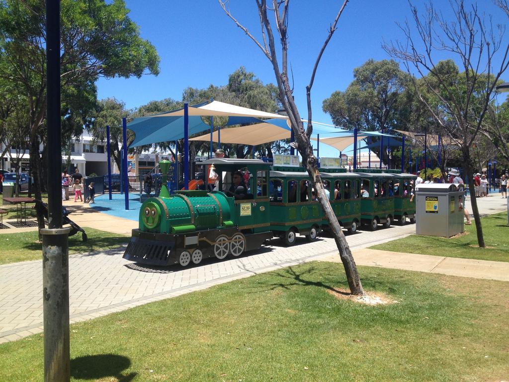 Mandurah Ocean Marina Chalets Eksteriør billede